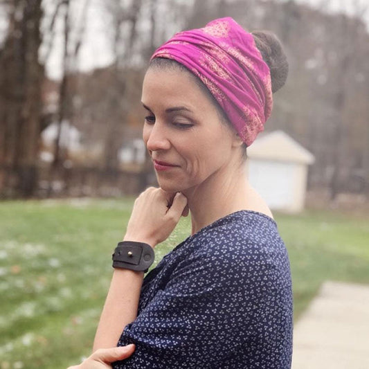 Give Calm — Alex + Aria Leather Acupressure Bracelets for a Parent in Need